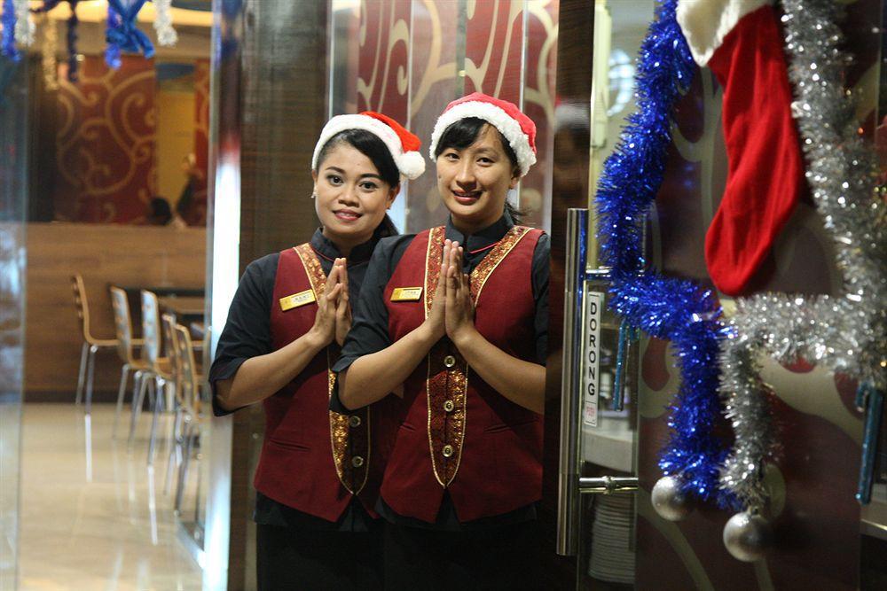 Favor Hotel Makassar City Center By Life Dış mekan fotoğraf