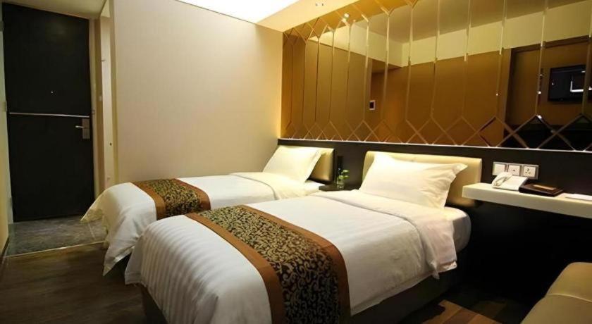 Favor Hotel Makassar City Center By Life Dış mekan fotoğraf