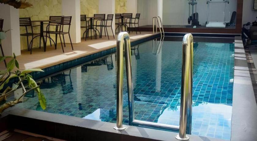 Favor Hotel Makassar City Center By Life Dış mekan fotoğraf
