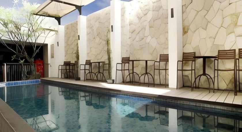 Favor Hotel Makassar City Center By Life Dış mekan fotoğraf