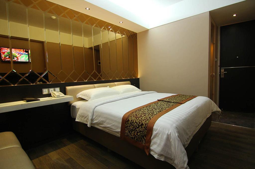 Favor Hotel Makassar City Center By Life Oda fotoğraf