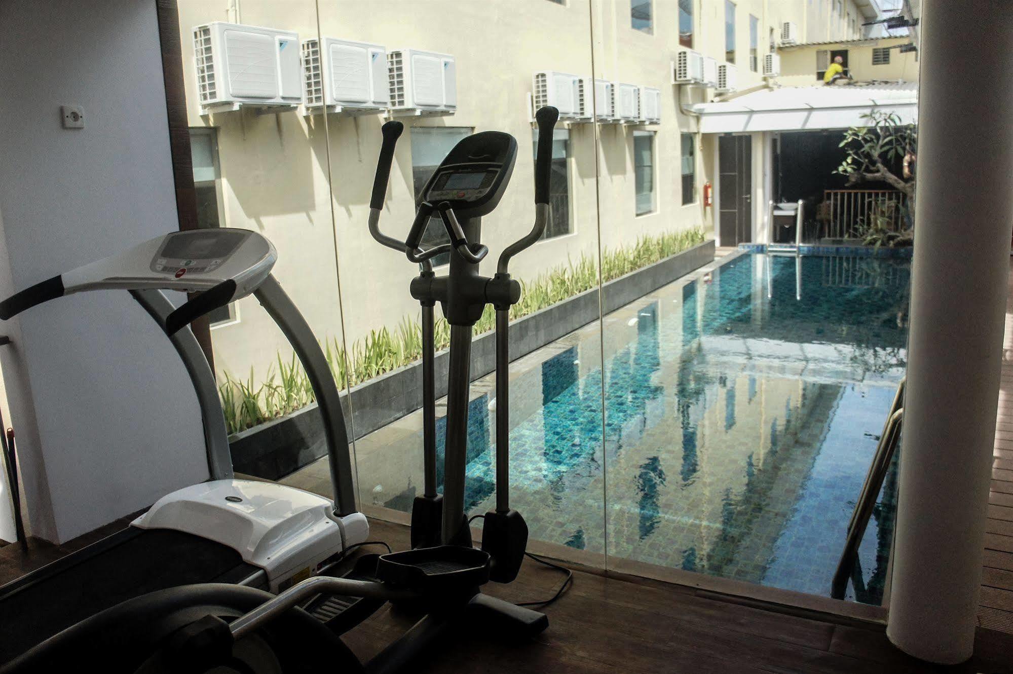 Favor Hotel Makassar City Center By Life Dış mekan fotoğraf